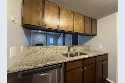 1305 Camp Craft Road #B, West Lake Hills, TX 78746 - Photo 4