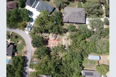 1304 Merlene Drive, Austin, TX 78732 - Photo 6