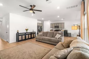 709 Lake Sweetwater Ln, Buda, TX 78610 - Photo 8
