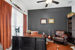 301 McMillian Dr, Liberty Hill, TX 78642 - Photo 4