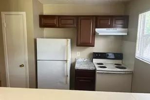 6912 Branchwood Dr, Austin, TX 78744 - Photo 4