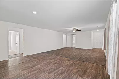 19012 Speculator Lane, Elgin, TX 78621 - Photo 10