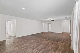 19012 Speculator Ln, Elgin, TX 78621 - Photo 10