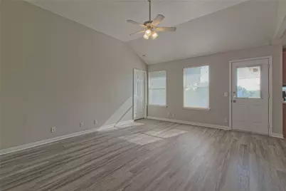300 Caladium Court, Georgetown, TX 78626 - Photo 8