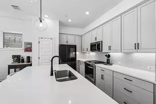 615 Bernese Pass, Austin, TX 78745 - Photo 6