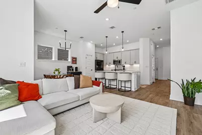 615 Bernese Pass, Austin, TX 78745 - Photo 6