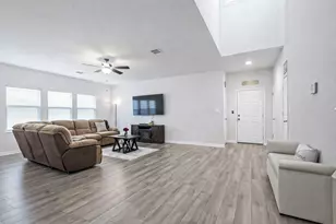 940 Paddock Ln, Georgetown, TX 78626 - Photo 8