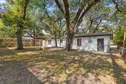 2411 S 6th Street, Austin, TX 78704 - Photo 30
