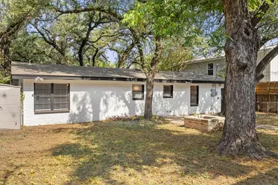 2411 S 6th Street, Austin, TX 78704 - Photo 32