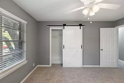 2411 S 6th Street, Austin, TX 78704 - Photo 22