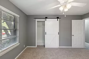 2411 S 6th St, Austin, TX 78704 - Photo 22