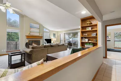 6820 N Cypress Point #12, Austin, TX 78746 - Photo 32