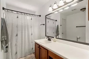 340 Feathergrass Dr, Buda, TX 78610 - Photo 20