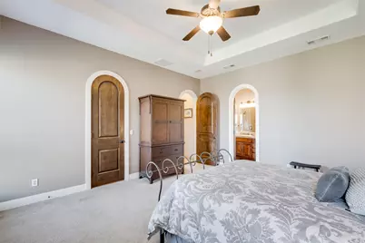 404 Bendito Way, Marble Falls, TX 78654 - Photo 10