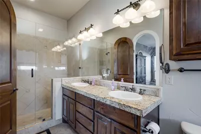 404 Bendito Way, Marble Falls, TX 78654 - Photo 12
