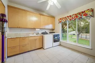 20505 Genessee Cove, Lago Vista, TX 78645 - Photo 24