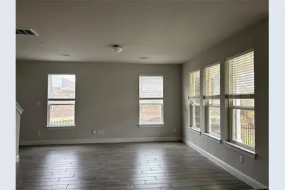 2800 Joe Dimaggio Boulevard #87, Round Rock, TX 78665 - Photo 6