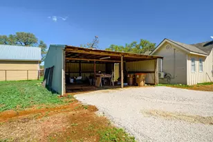 103 N Ave Q Ave, Johnson City, TX 78636 - Photo 20