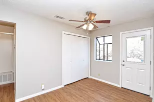 301 Algerita Dr, Georgetown, TX 78628 - Photo 8