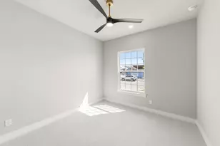 117 Burke St, Liberty Hill, TX 78642 - Photo 20