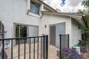 6910 Hart Ln, Austin, TX 78731 - Photo 8