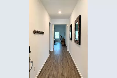 112 Wolseley Drive, Hutto, TX 78634 - Photo 2