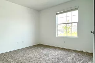 112 Wolseley Dr, Hutto, TX 78634 - Photo 18