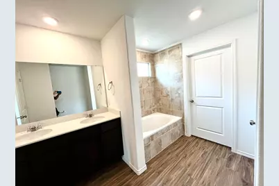 112 Wolseley Drive, Hutto, TX 78634 - Photo 16
