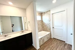 112 Wolseley Dr, Hutto, TX 78634 - Photo 16