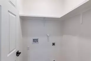 508 Brown St, Lockhart, TX 78644 - Photo 10