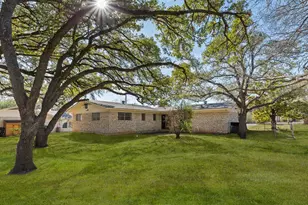 6105 Oakclaire Dr, Austin, TX 78735 - Photo 24