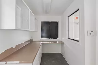 1024 S Guadalupe Street, Lockhart, TX 78644 - Photo 14