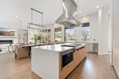 6504 W Courtyard Drive, Austin, TX 78730 - Photo 14