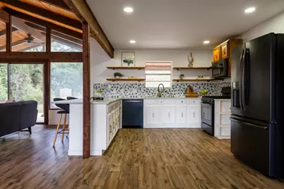 121 Merrywood Lane, San Marcos, TX 78666 - Photo 12