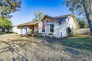 603 Parkview Dr, Round Rock, TX 78681 - Photo 2