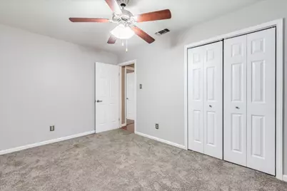 7204 Towering Oaks Drive, Austin, TX 78745 - Photo 18