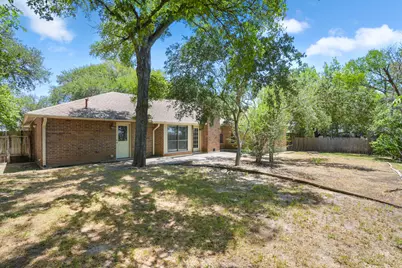 2116 Wychwood Drive, Austin, TX 78746 - Photo 20
