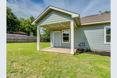 411 S Avenue B, Elgin, TX 78621 - Photo 20