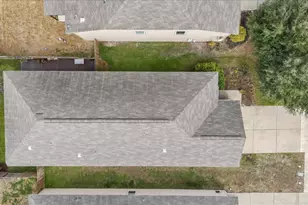 1672 Treeta Trail, Kyle, TX 78640 - Photo 32