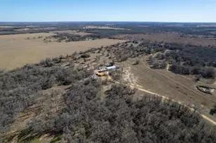 1105 County Rd 422, Bartlett, TX 76511 - Photo 26
