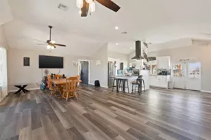 1105 County Rd 422, Bartlett, TX 76511 - Photo 4
