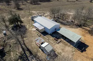 1105 County Rd 422, Bartlett, TX 76511 - Photo 28