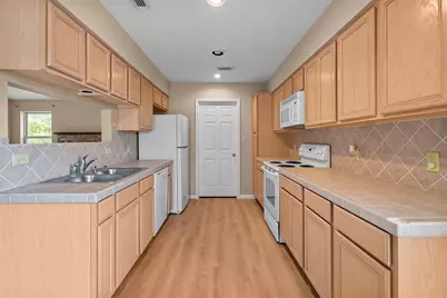 208 Settlers Ridge, Bertram, TX 78605 - Photo 8
