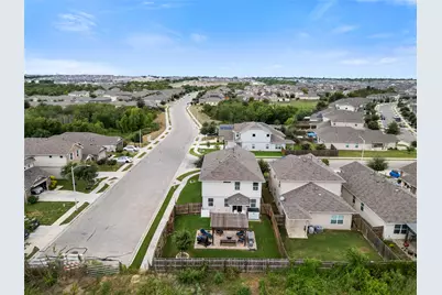 13901 Macquarie Drive, Pflugerville, TX 78660 - Photo 34