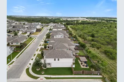 13901 Macquarie Drive, Pflugerville, TX 78660 - Photo 32