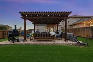13901 Macquarie Dr, Pflugerville, TX 78660 - Photo 28