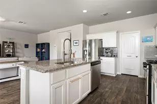 13901 Macquarie Dr, Pflugerville, TX 78660 - Photo 12