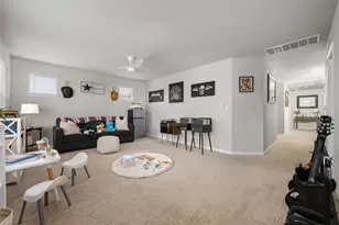 13901 Macquarie Dr, Pflugerville, TX 78660 - Photo 18