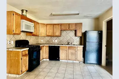 [Address not provided], Austin, TX 78752 - Photo 4