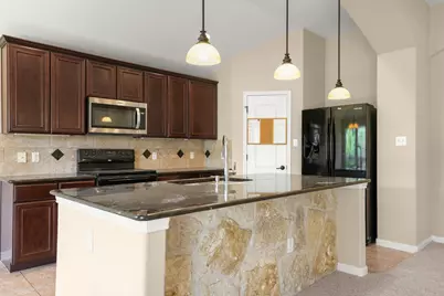 122 Legends Of Hutto Trail, Hutto, TX 78634 - Photo 14